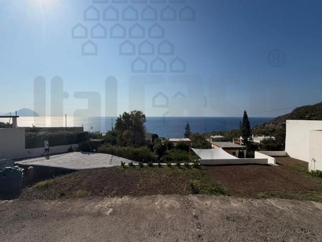Villa Indipendente in affitto a Malfa, Sicilia
