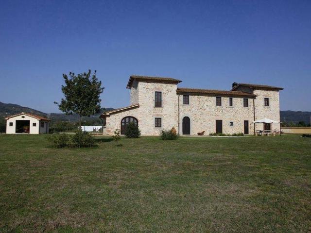 Villa Indipendente in vendita a Bizzarrino, Montevettolini