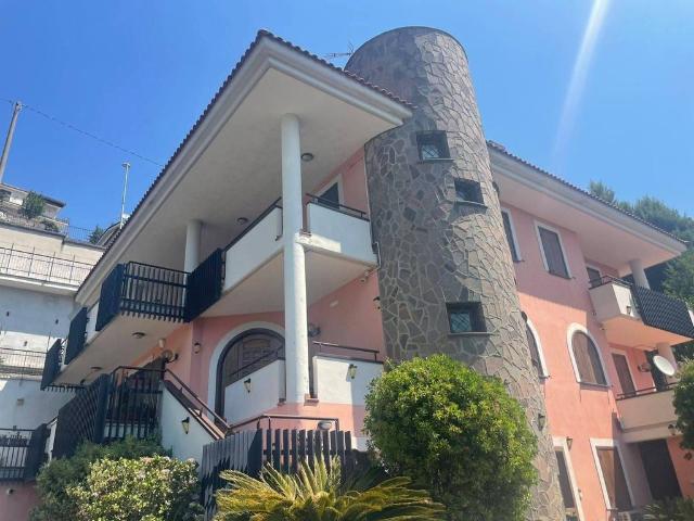 Villa Indipendente in vendita a Fisciano, Campania