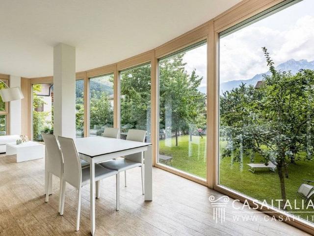 Villa Indipendente in vendita a Comunità Alta Valsugana e Bersntol, Caldonazzo