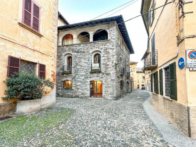 Villa Indipendente in vendita a Sant'Agata, Piemonte