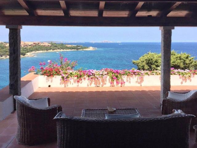 Villa Indipendente in vendita a San Pantaleo, Sardigna/Sardegna