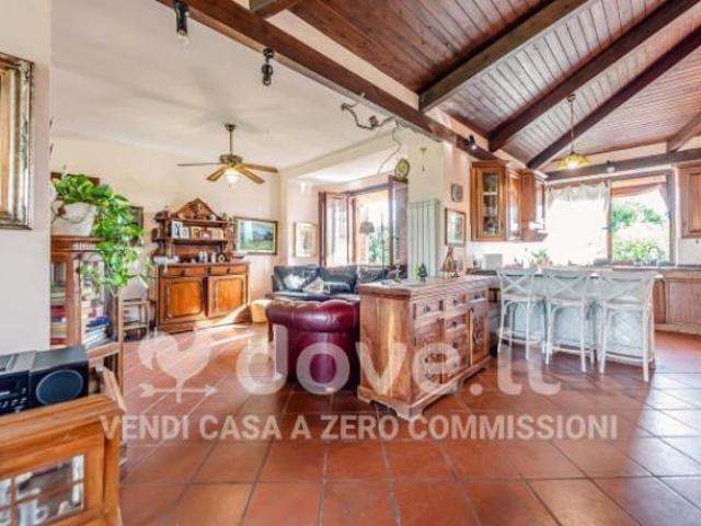Villa Indipendente in vendita a Giugliano In Campania, Campania