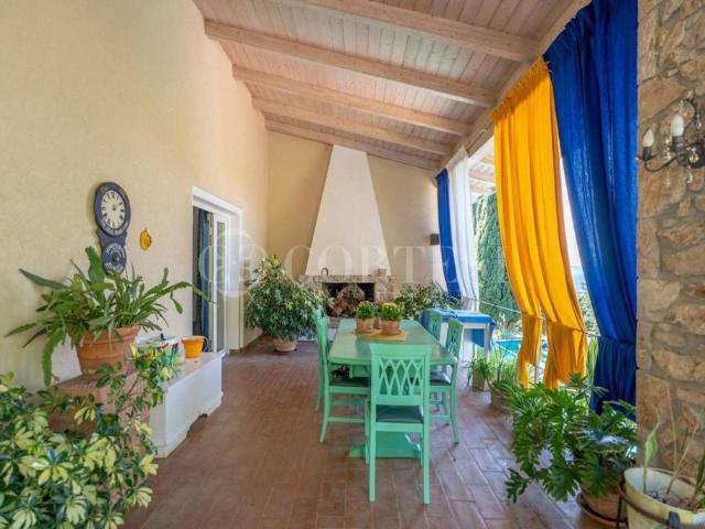 Villa Indipendente in vendita a Fontana, Cenerente