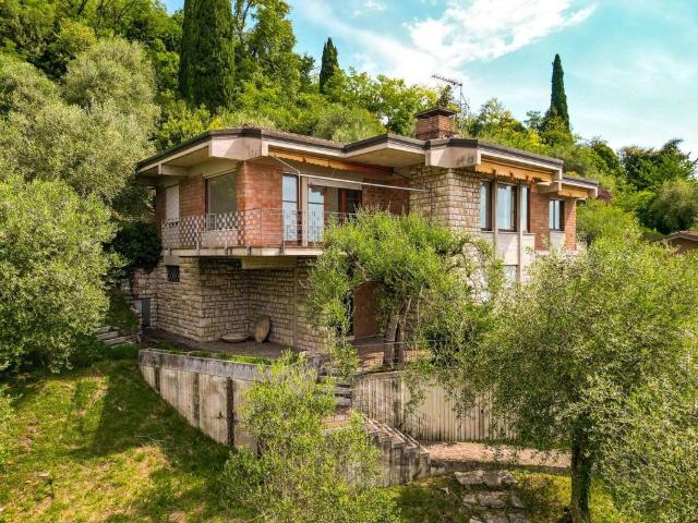 Villa Indipendente in vendita a Comunità Montana Parco Alto Garda bresciano, Salò