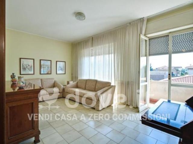 Villa Indipendente in vendita a Meda, Lombardia