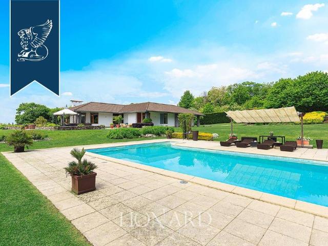 Villa Indipendente in vendita a Montano Lucino, Lombardia