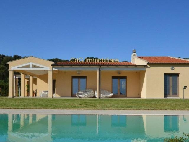 Villa Indipendente in vendita a Telti, Sardigna/Sardegna