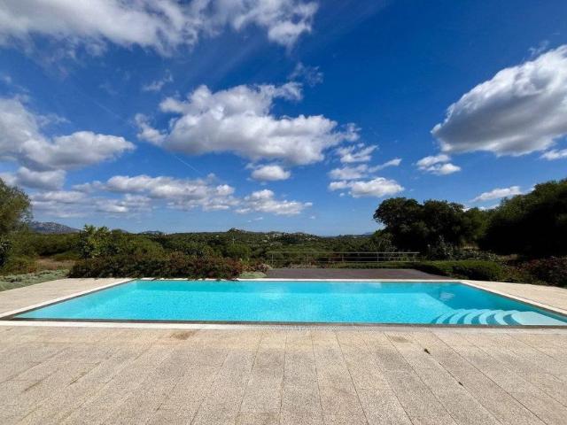 Villa Indipendente in vendita a Telti, Sardigna/Sardegna