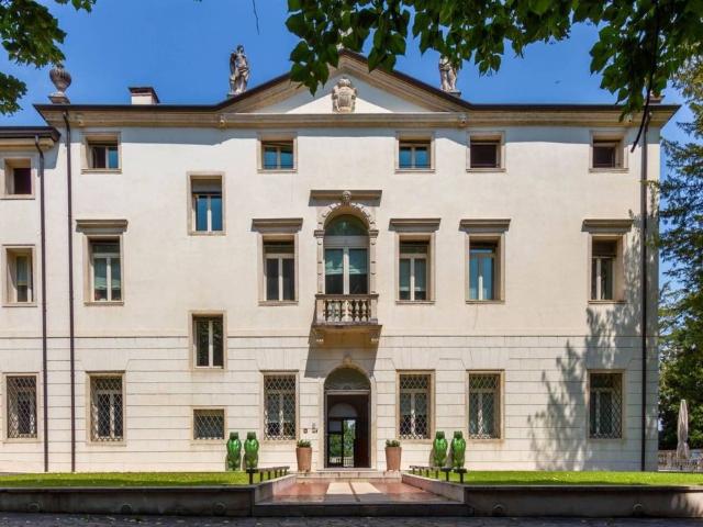Villa Indipendente in vendita a Borgo Berga, Vicenza