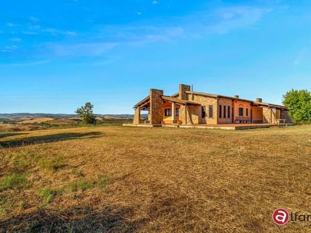 Villa Indipendente in vendita a Unione di Comuni Montani Colline del Fiora, Manciano