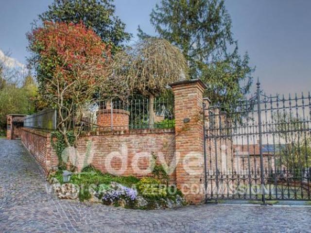Villa Indipendente in vendita a Piemonte, Asti