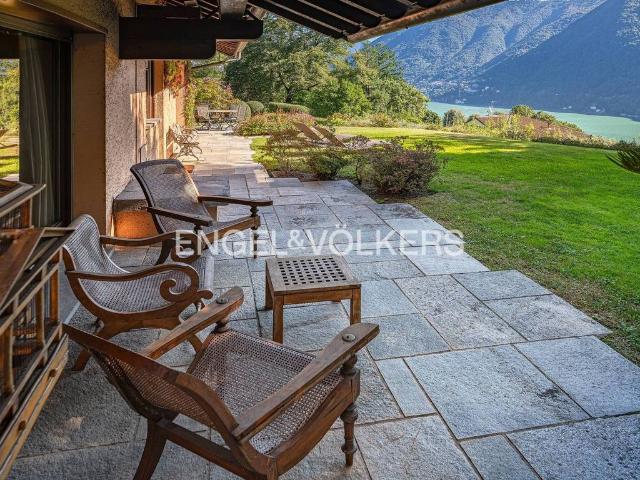 Villa Indipendente in vendita a Bignanico, Como