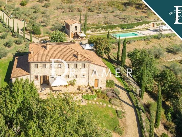 Villa Indipendente in vendita a Bucine, Toscana
