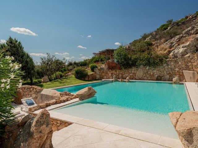 Villa Indipendente in vendita a Puntaldia, Sardigna/Sardegna