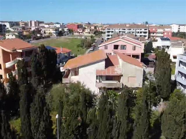 Villa Indipendente in vendita a Porto Torres, Sardigna/Sardegna