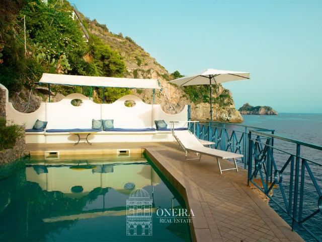 Villa Indipendente in vendita a Conca Dei Marini, Campania