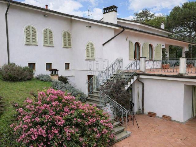 Villa Indipendente in vendita a Nave, Bagni Di Lucca Ponte