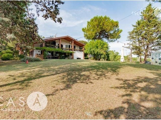 Villa Indipendente in vendita a Unione dei comuni Valle del Savio, Cesenà