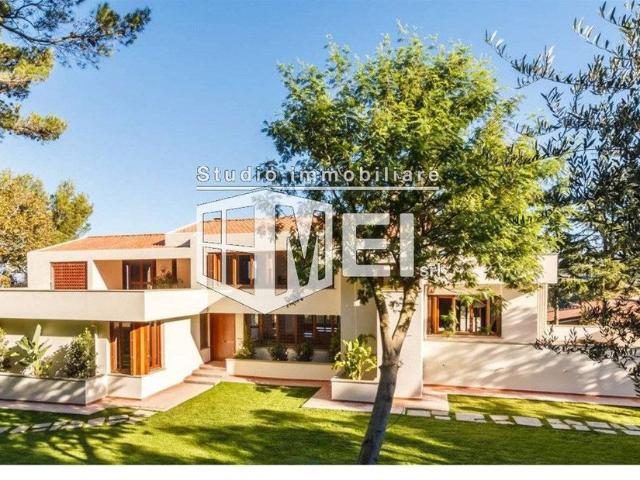 Villa Indipendente in vendita a Montenero basso, Livorno