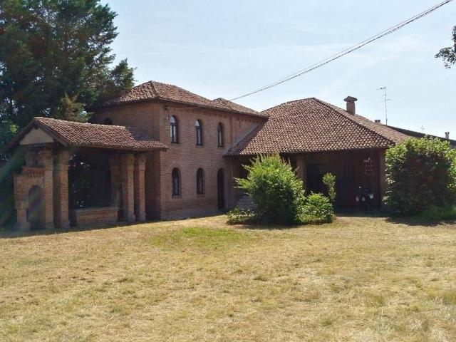 Villa Indipendente in vendita a Borgo Virgilio, Cerese