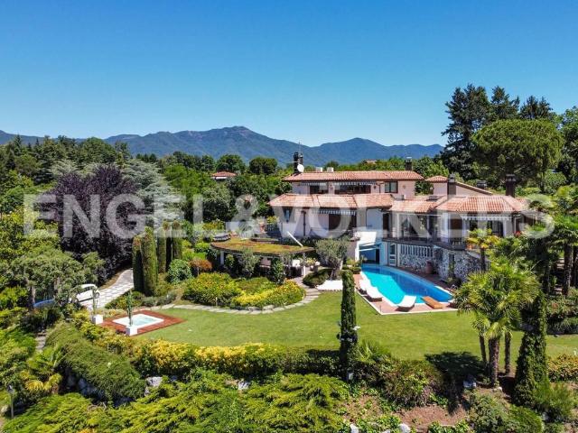 Villa Indipendente in vendita a Cardana, Besozzo