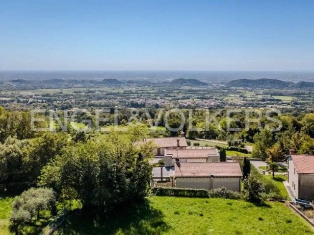 Villa Indipendente in vendita a Pieve del Grappa, Borso Del Grappa