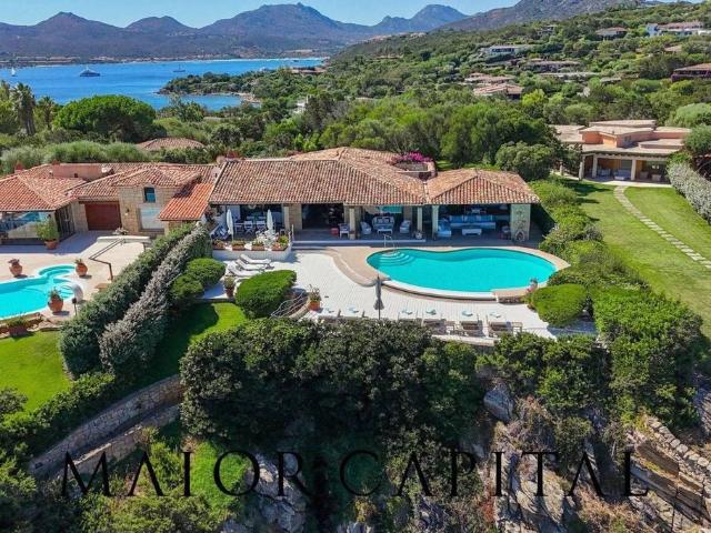 Villa Indipendente in vendita a San Pantaleo, Sardigna/Sardegna
