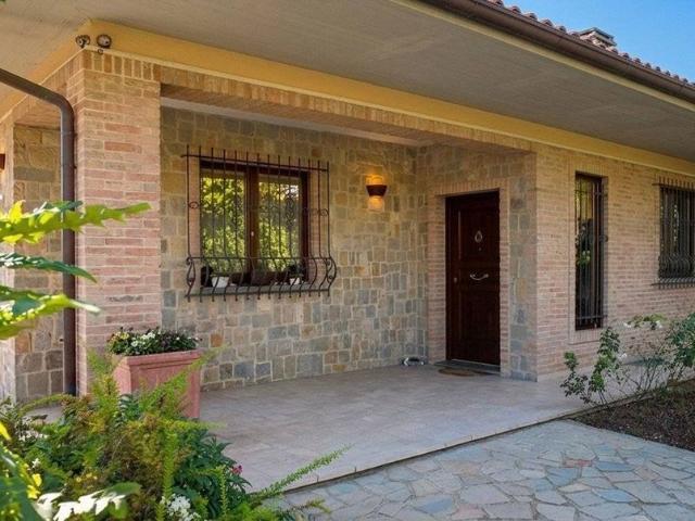 Villa Indipendente in vendita a Marche, Macerata
