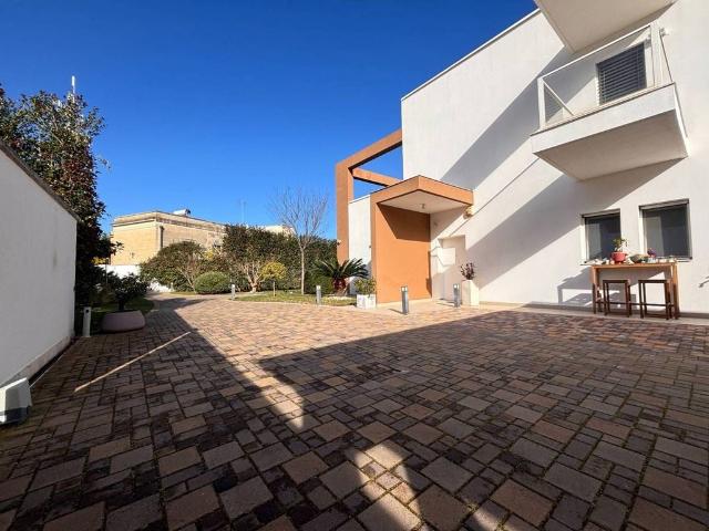 Villa Indipendente in vendita a Puglia, Lecce