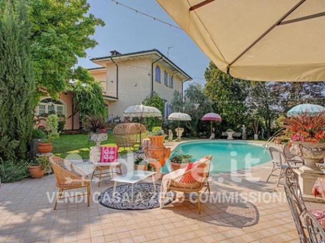 Villa Indipendente in vendita a Poncarale, Lombardia