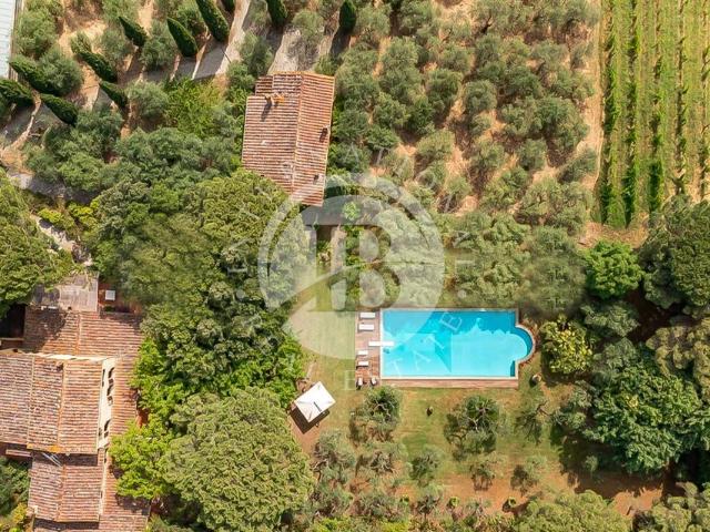 Villa Indipendente in vendita a Uzzano E Castello, Toscana