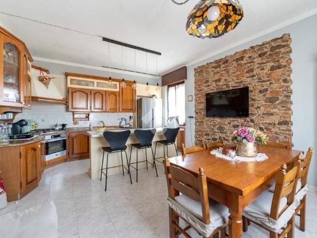 Villa Indipendente in vendita a Villafranca Di Verona, Veneto