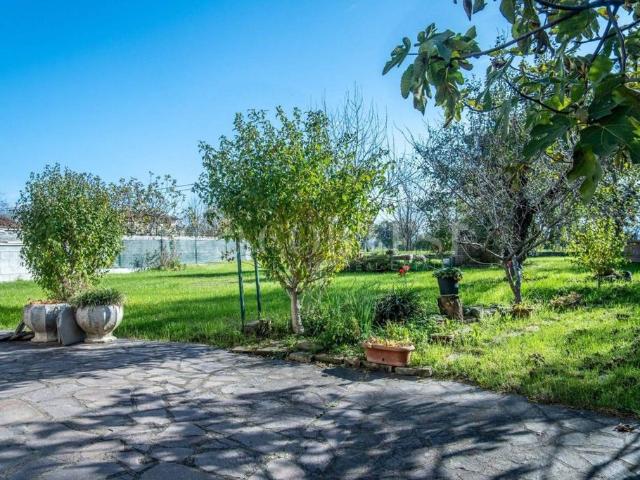 Villa Indipendente in vendita a Selci, San Giustino
