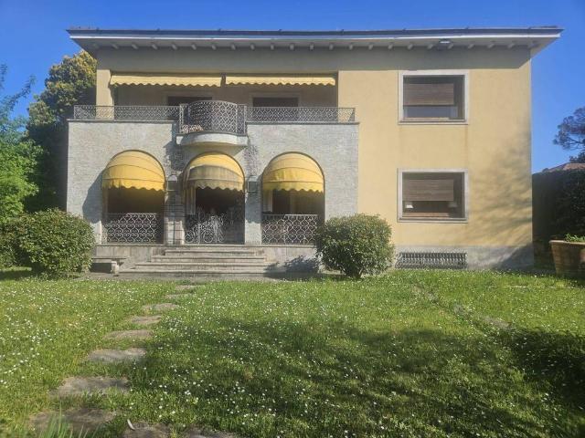 Villa Indipendente in vendita a Pagnano, Merate