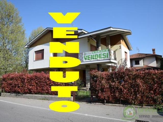 Villa Indipendente in vendita a Vaprio D'adda, Lombardia