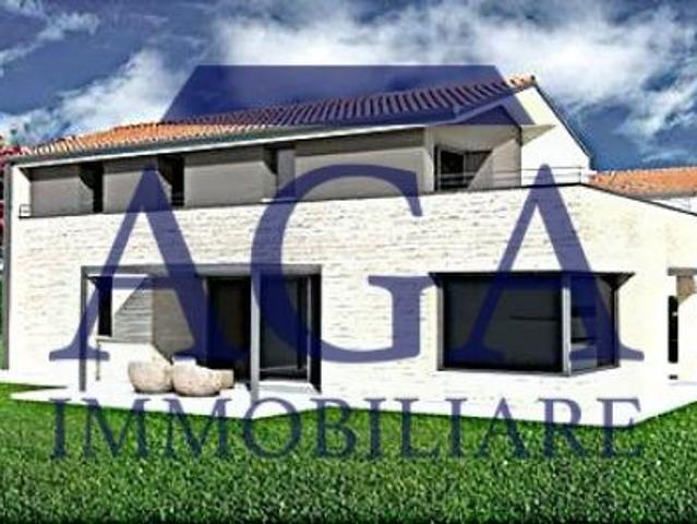 Villa Indipendente in vendita a Susegana, Veneto
