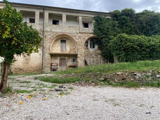 Villa Indipendente in vendita a Torchiara, Campania