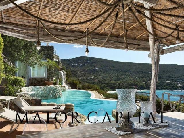 Villa Indipendente in vendita a Maracalagonis, Sardigna/Sardegna