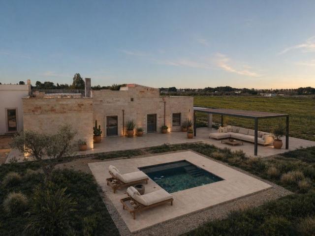 Villa Indipendente in vendita a Puglia, Lecce