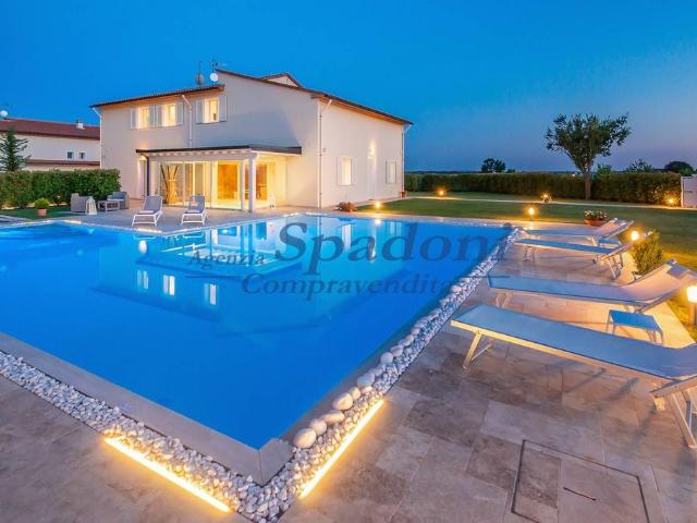 Villa Indipendente in vendita a Montevettolini, Toscana