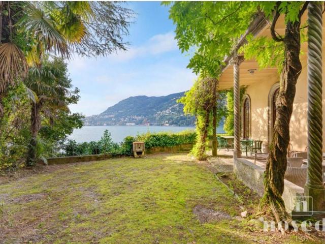 Villa Indipendente in vendita a Il Francese, Blevio