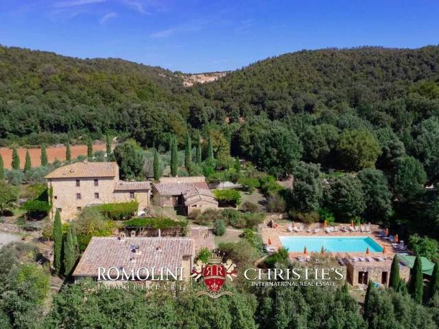Villa Indipendente in vendita a Casole D'elsa, Toscana