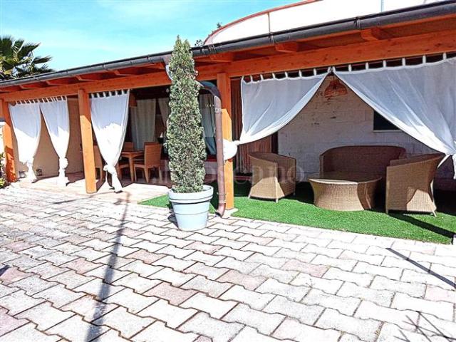 Villa Indipendente in vendita a Puglia, Foggia