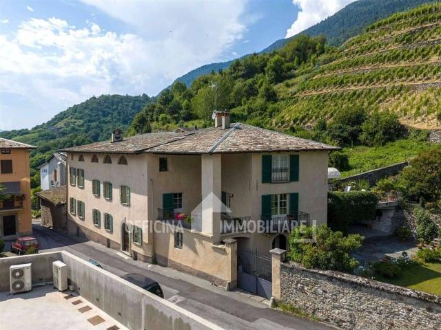 Villa Indipendente in vendita a Sondrio, Lombardia
