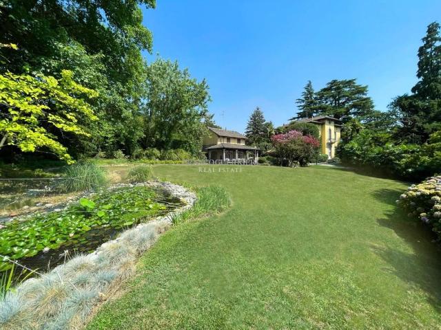 Villa Indipendente in vendita a Pagnano, Merate