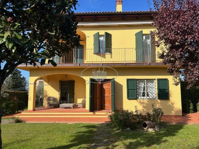 Villa Indipendente in vendita a Castelfranco Piandiscò, Toscana