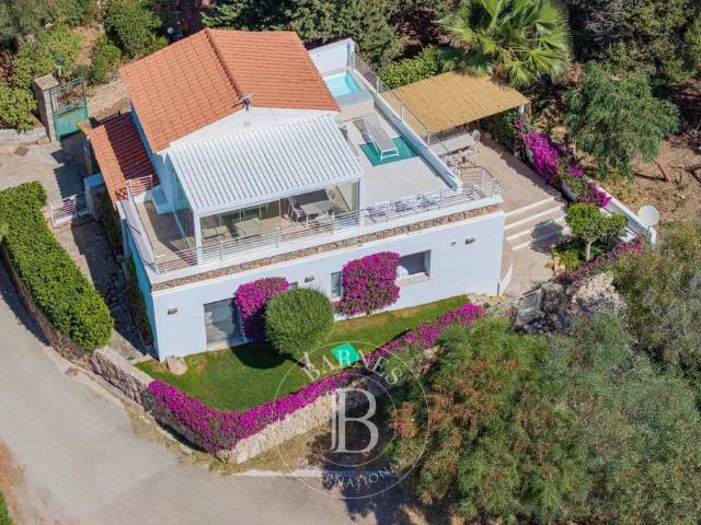 Villa Indipendente in affitto a Porto San Paolo, Sardigna/Sardegna