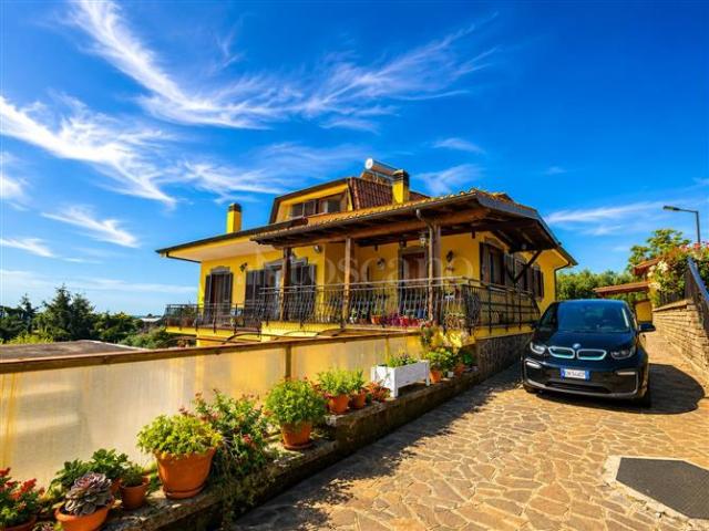 Villa Indipendente in vendita a Roma Capitale, Lazio