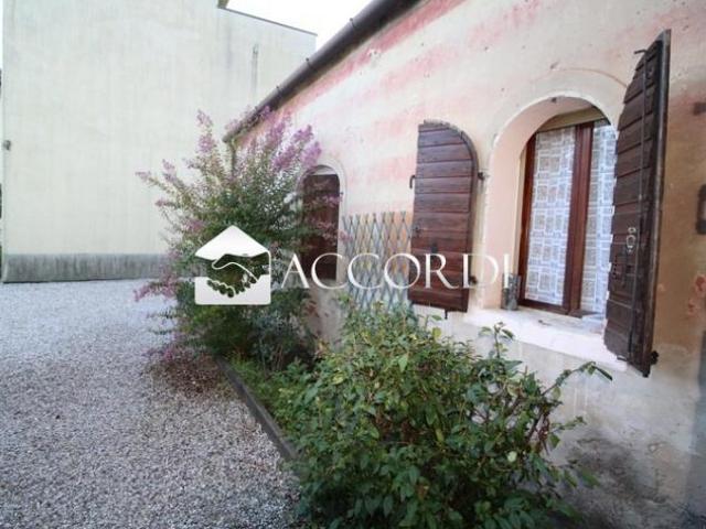 Villa Indipendente in vendita a Follina, Veneto